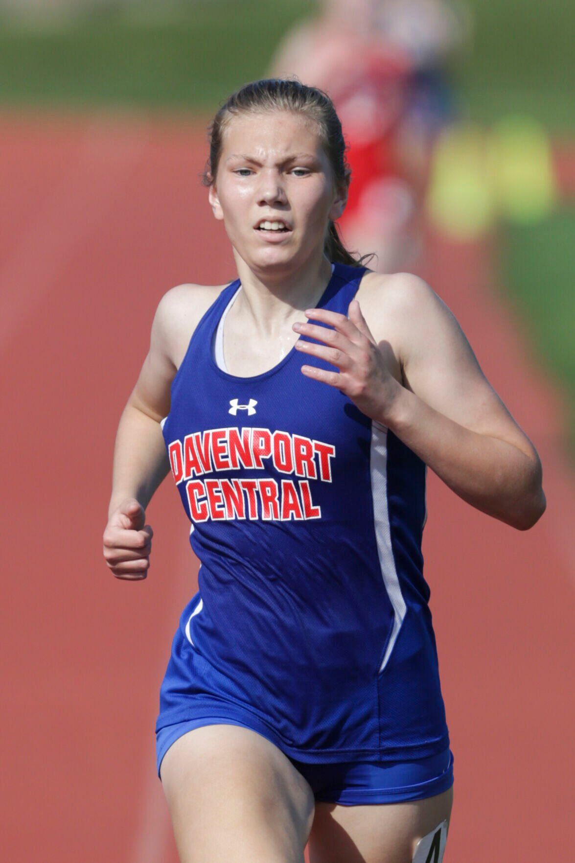 051222-qc-spt-district track-05.jpg